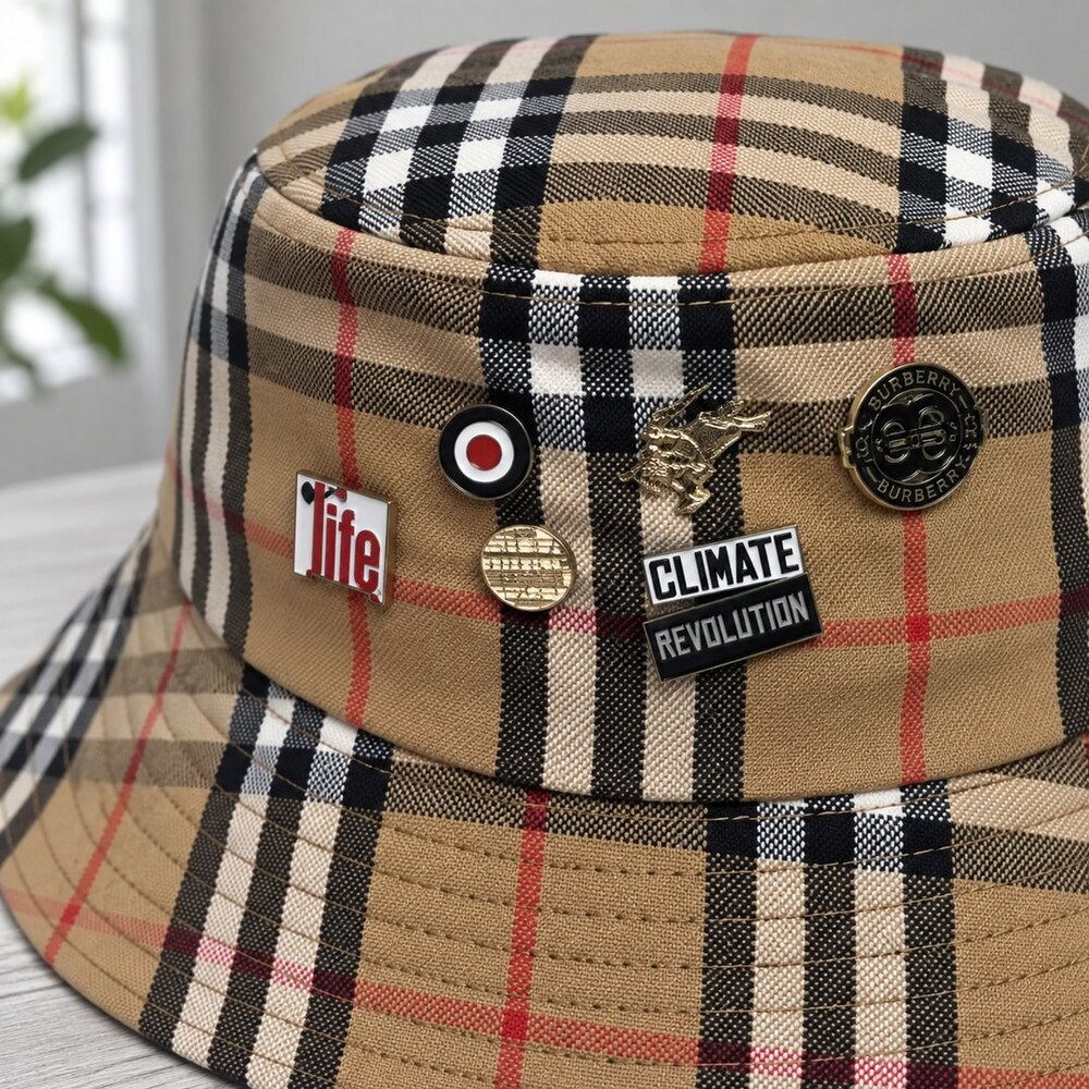 Burberry Vintage Check Badge Bucket Hat - Picture 5 of 6